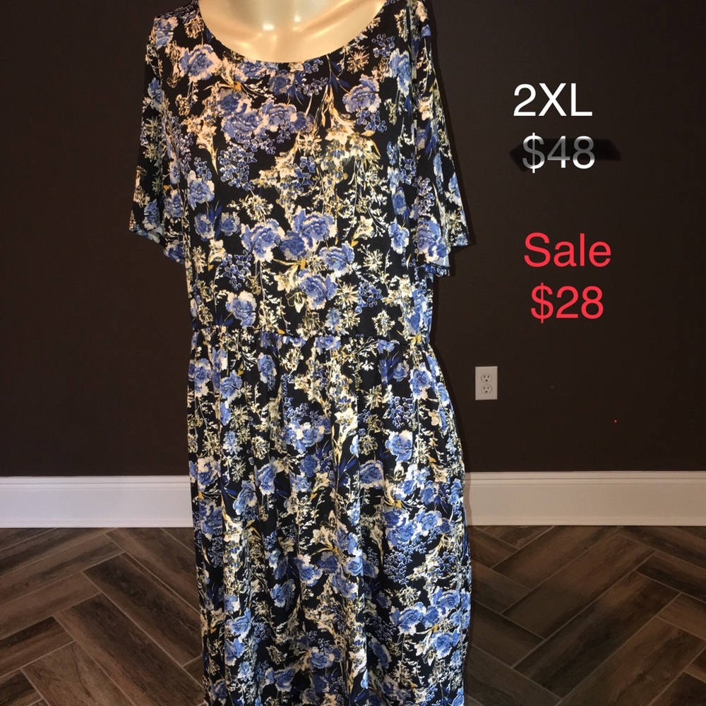 Piphany Windsor Dress